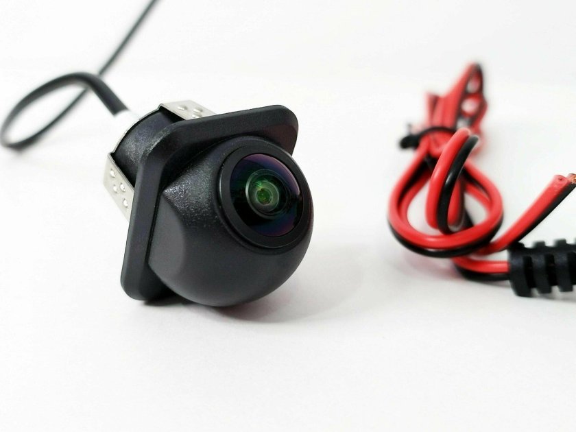 Камера заднего вида врезная