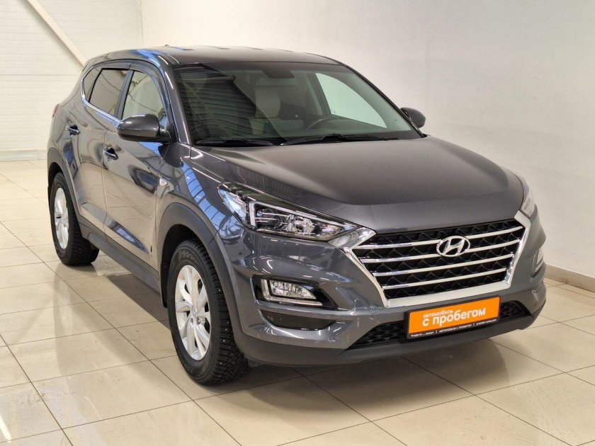 Серый hyundai tucson iii рестайлинг 2.0 at (150 л.с.) с пробегом