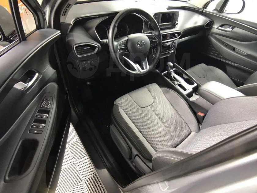 Санта Фе 2022 салон