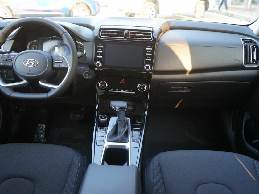 Hyundai Creta Dynamic uz 1.6 MPI 6at 123 л.с., 2wd