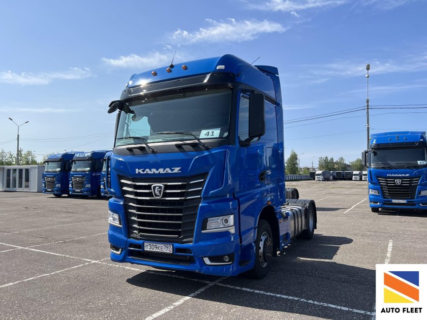 КАМАЗ тягач 2022