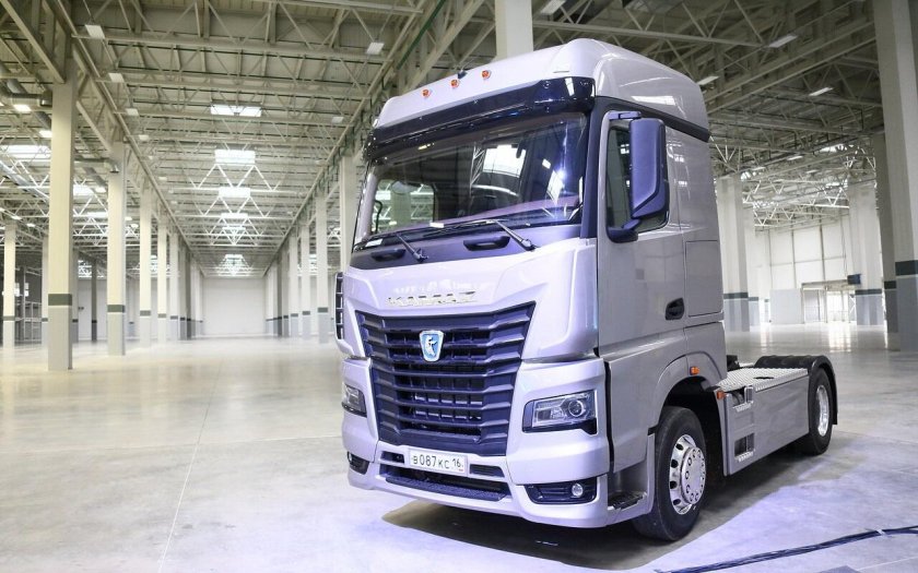 Новый КАМАЗ 54901 самосвал