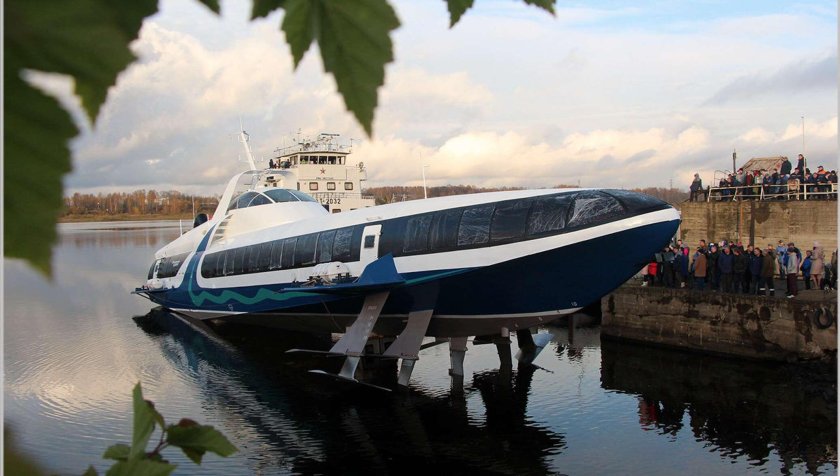 Комета 120 судно на подводных крыльях