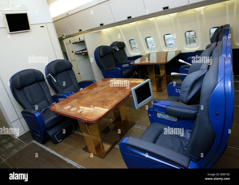 Трансаэро империал 737