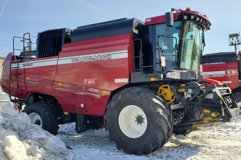 Комбайн гомсельмаш