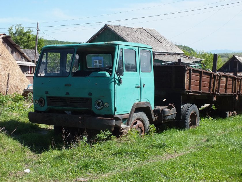 Каз-608 Колхида двигатель