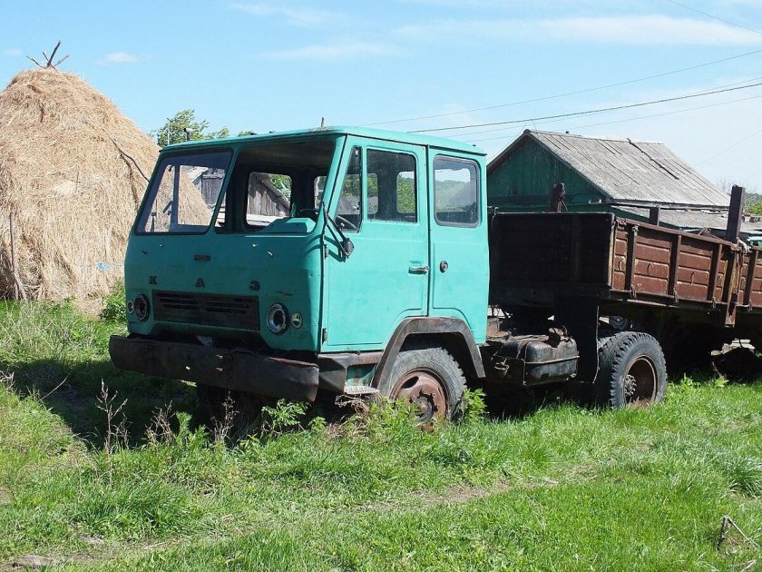 Грузовик каз 608в Колхида