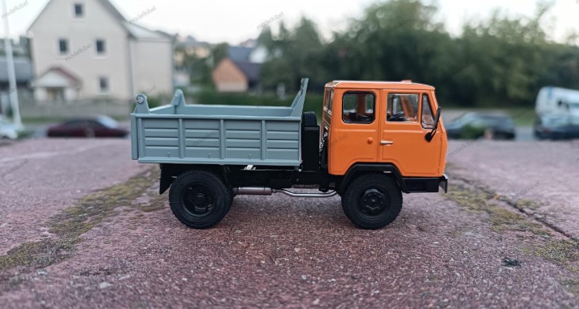 Масштабная модель ifa w50la 4x4 самосвал