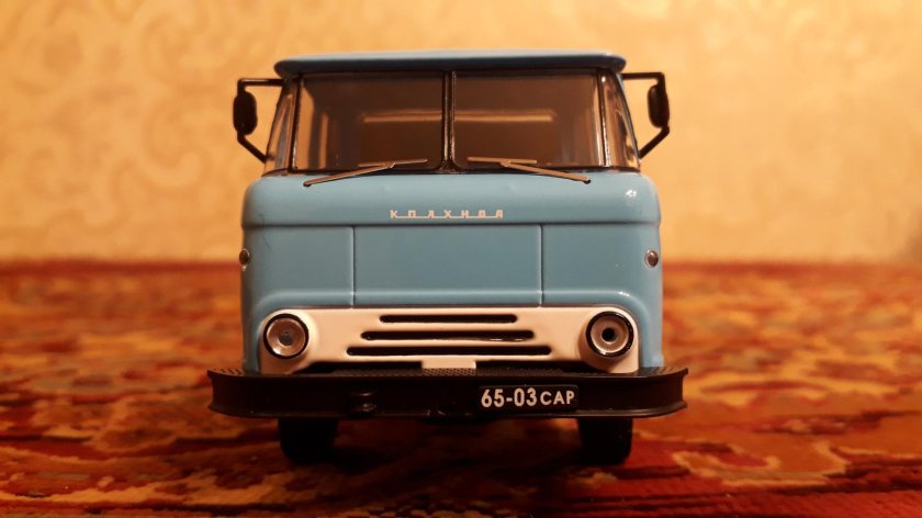 Масштабная модель каз 608 колхида