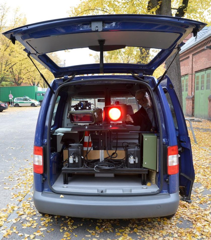 Радар "Poliscan redlight"