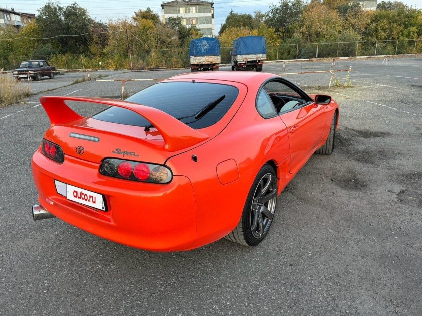 Toyota supra 80