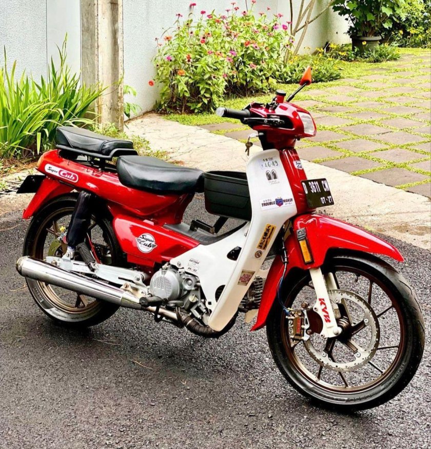 Honda astrea grand