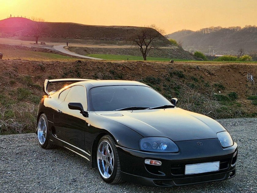 Toyota supra mk 4
