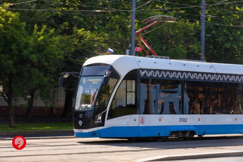 Московский транспорт украсили к Пасхе 2024 год