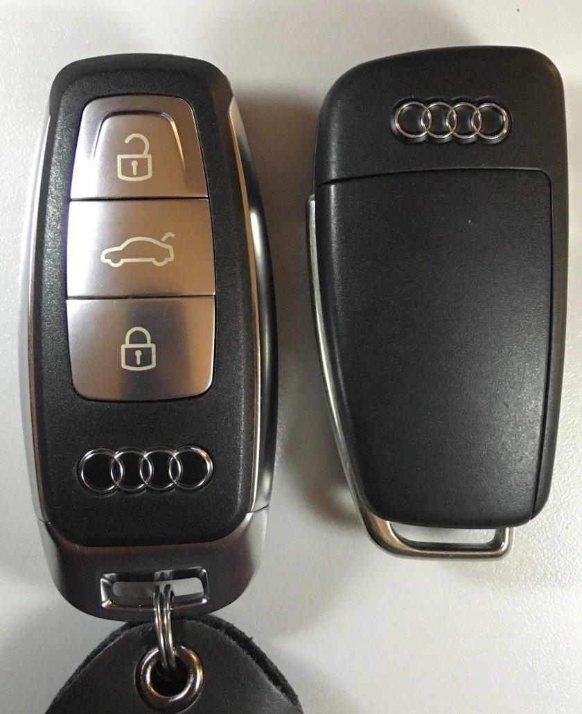 Audi q3 Keyless