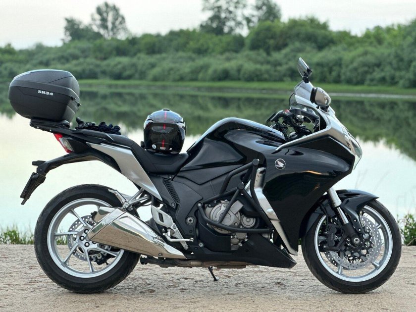 Honda vfr 1200