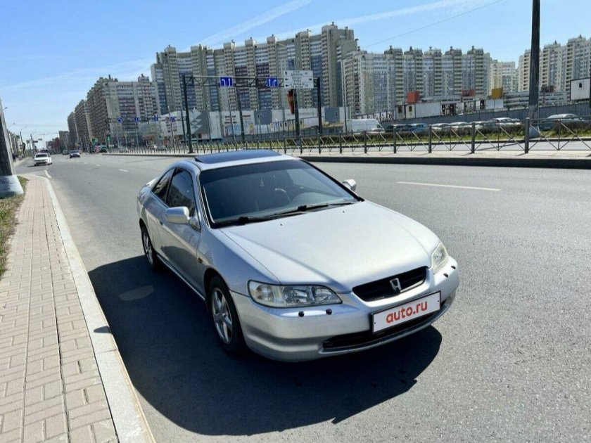 Honda accord coupe 2002