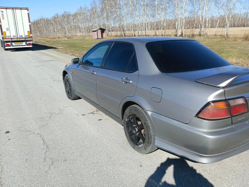 Honda accord cf 1998