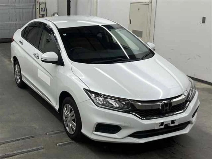 Хонда грейс 2018