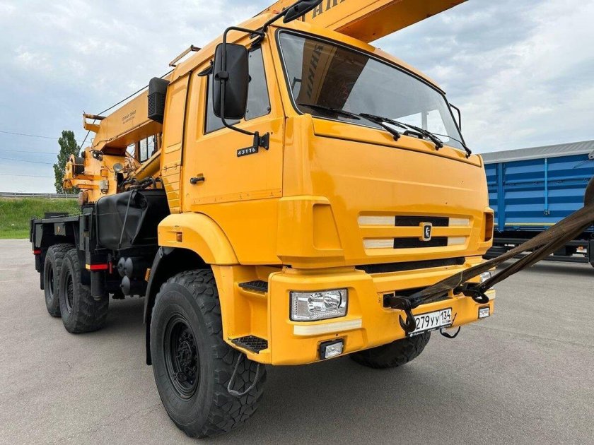 Автокран галичанин 25 тонн