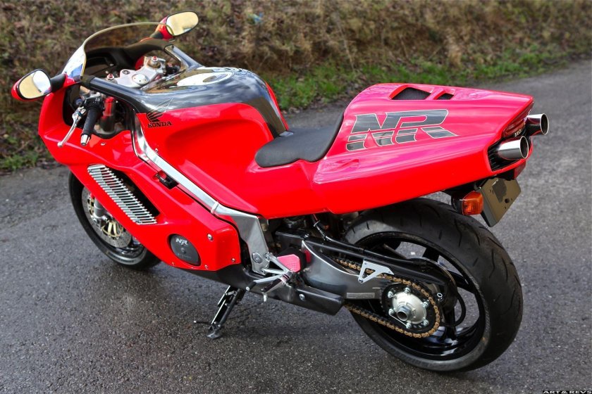 Хонда НР 750