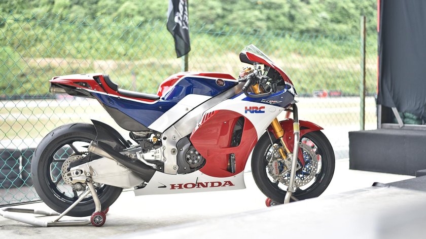 Honda RCV 213v