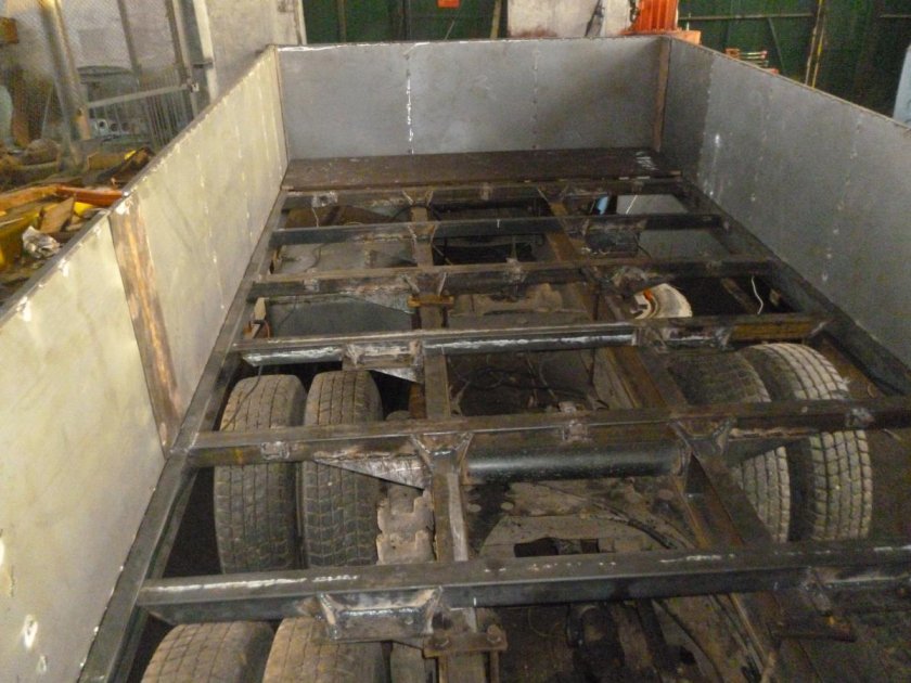 Кузов КАМАЗ бортовой