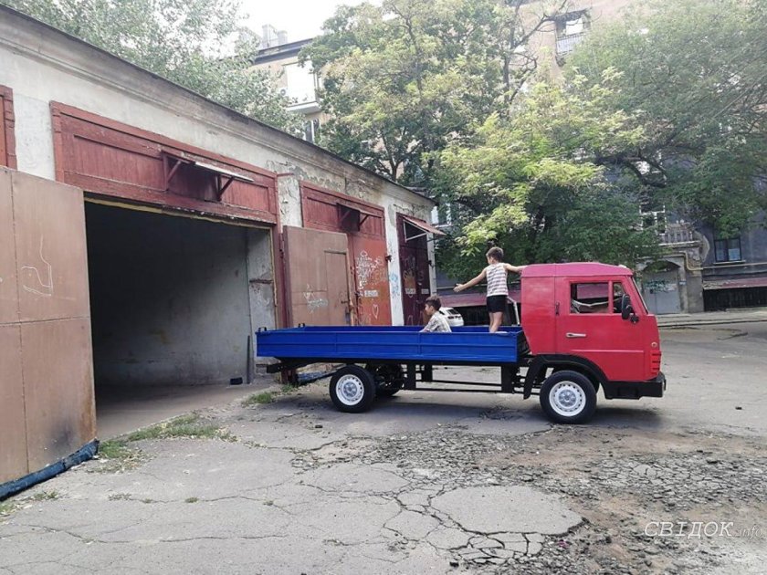 КАМАЗ электромобиль грузовой