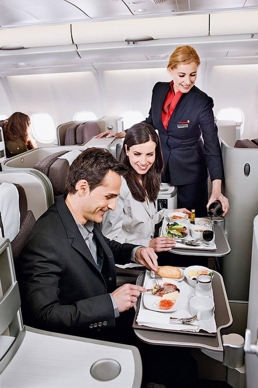 Стюардесса бизнес-класса
