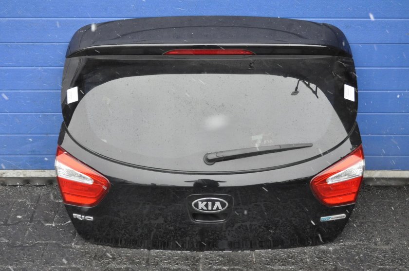 Крышка багажника Киа Рио 3