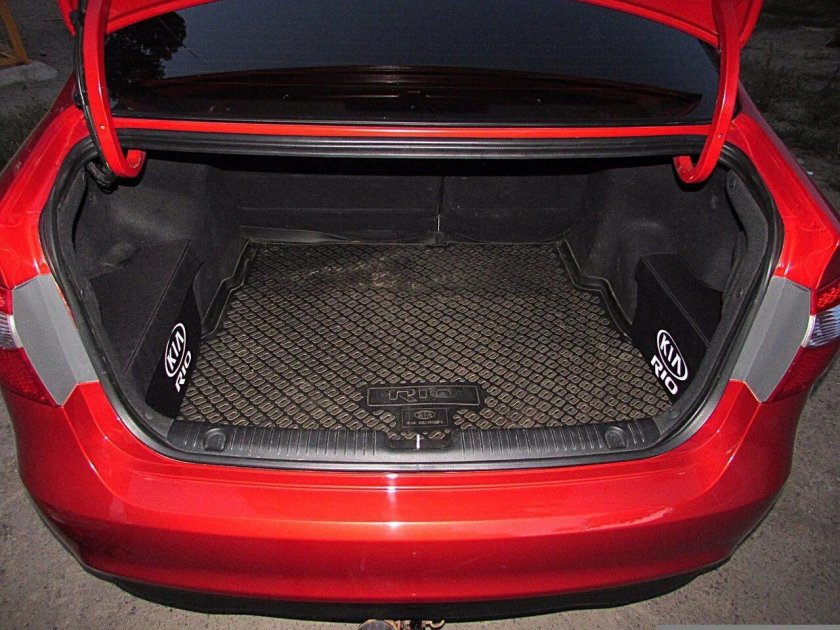Kia Rio 3 багажник