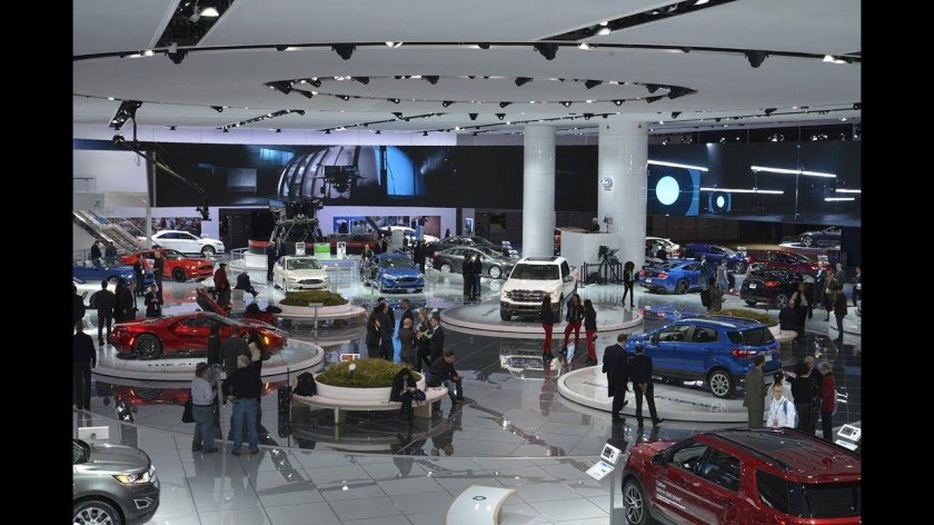 Автосалон в Детройте 2022