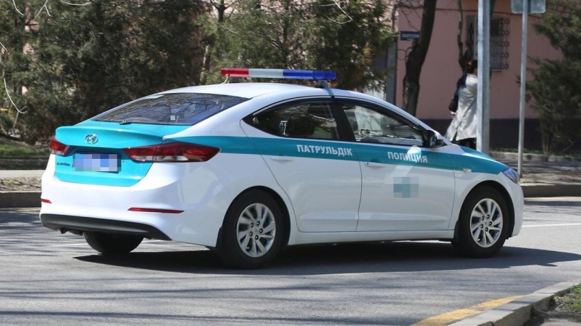 Hyundai Elantra полиция