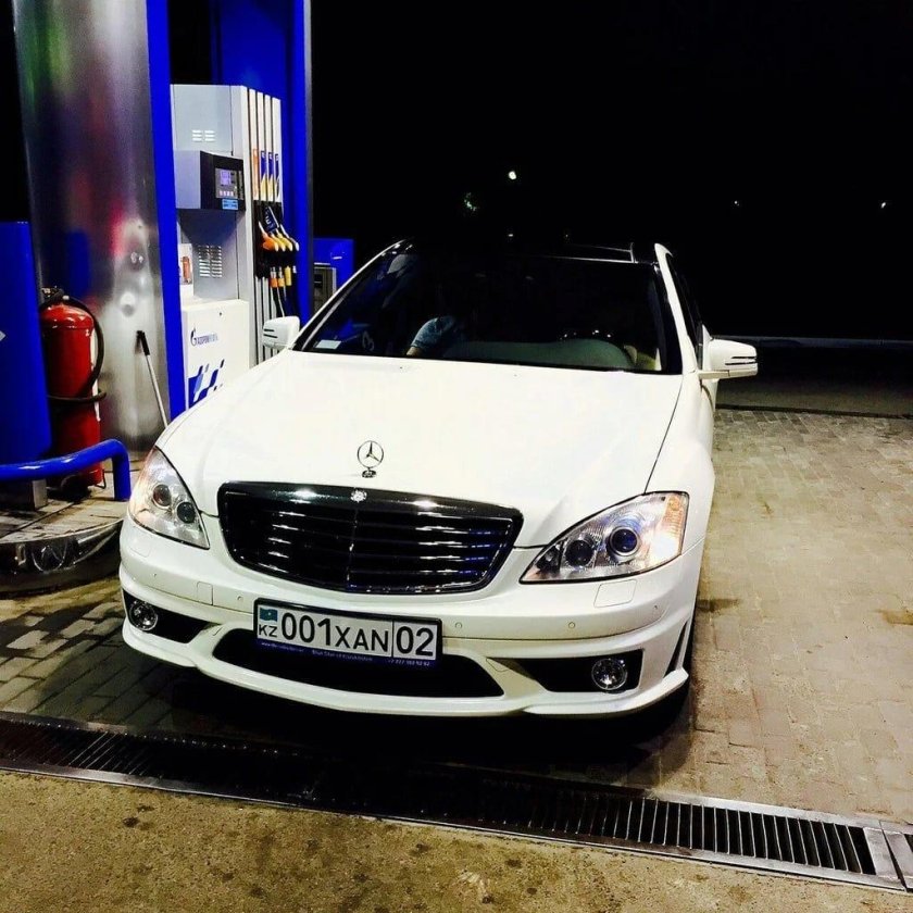 Казахские номера машин