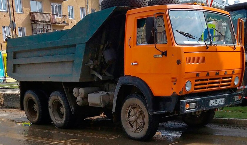 Грузовик КАМАЗ 55111