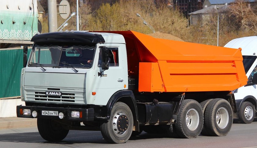 КАМАЗ 55111