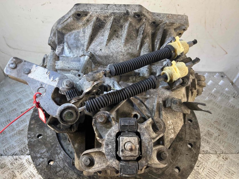 МКПП гольф 5 1.6