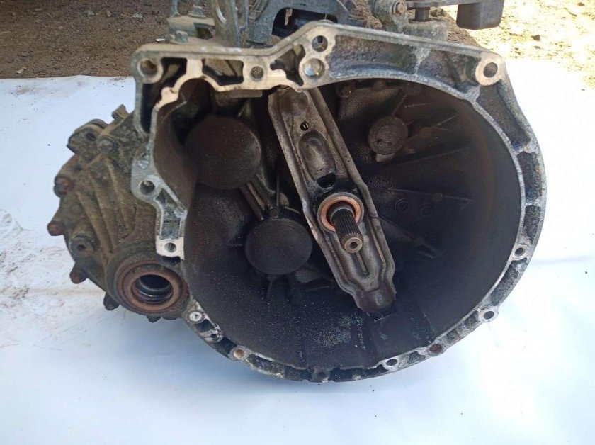 МКПП Пежо 206 1.4