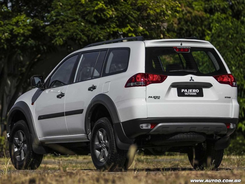 Mitsubishi Pajero Sport Outdoor