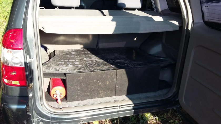 Полка багажника для Вортекс Тинго фл