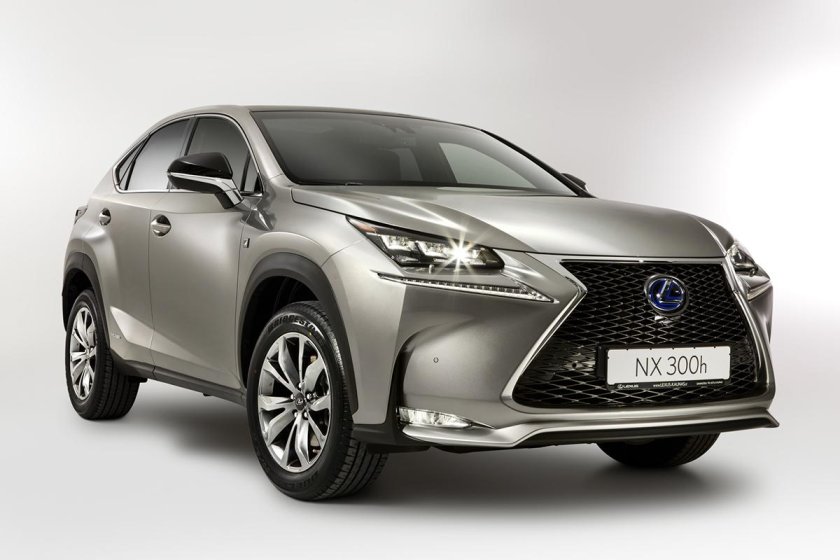 Лексус гибрид 2021