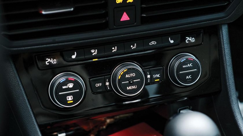 Система климат контроля автомобиля