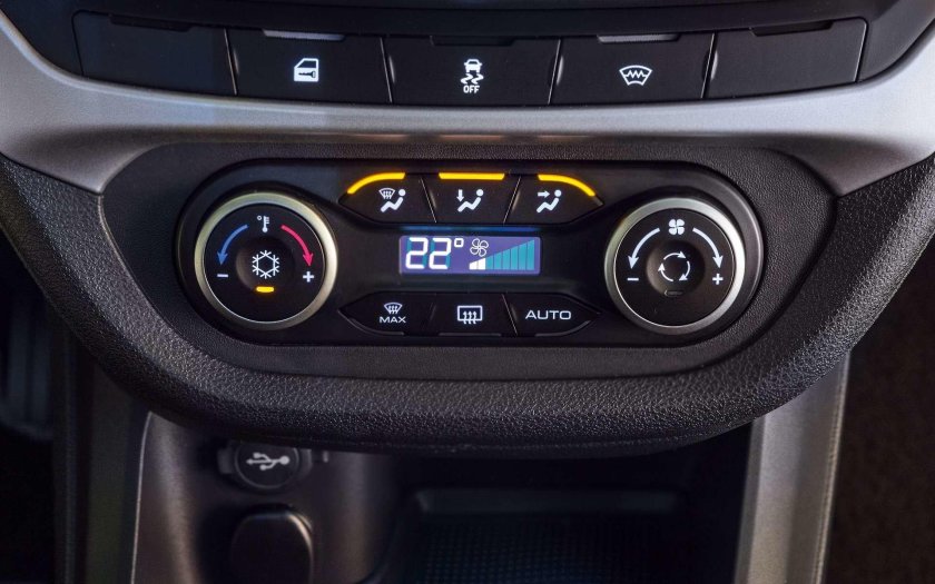 Климат контроль Vesta SW Cross