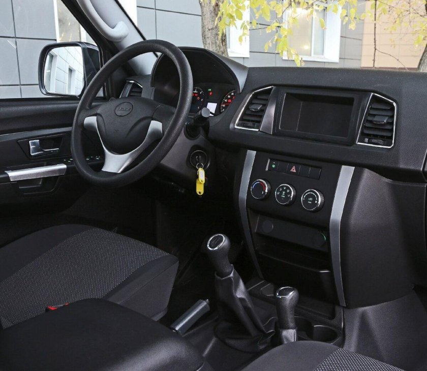 УАЗ Патриот 2023 салон