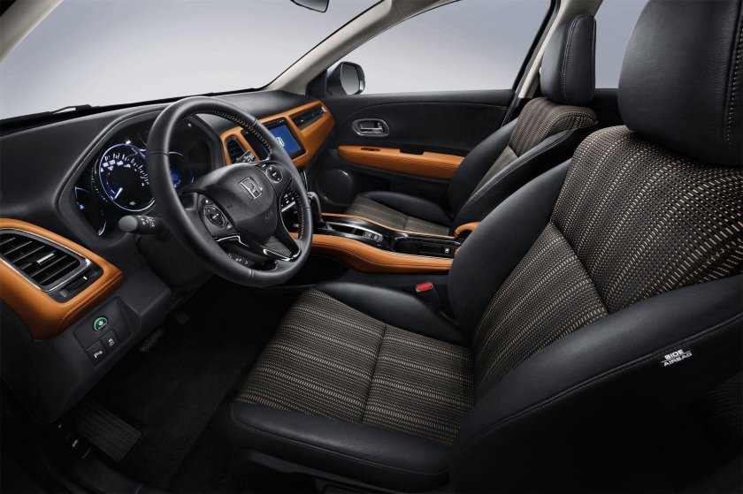 Honda Vezel 2014 салон