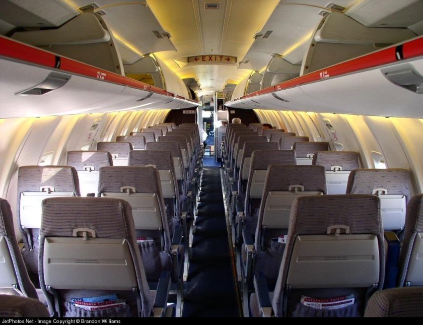 Самолёт Бомбардье CRJ-100/200