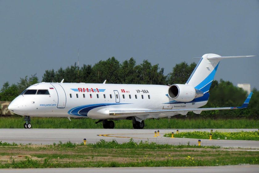 Самолёт Бомбардье CRJ-100/200