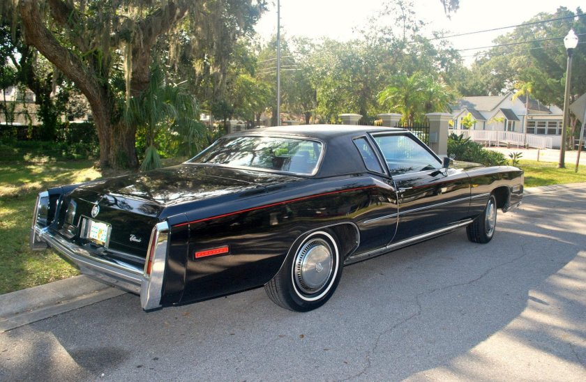 Кадиллак Эльдорадо 2000 года