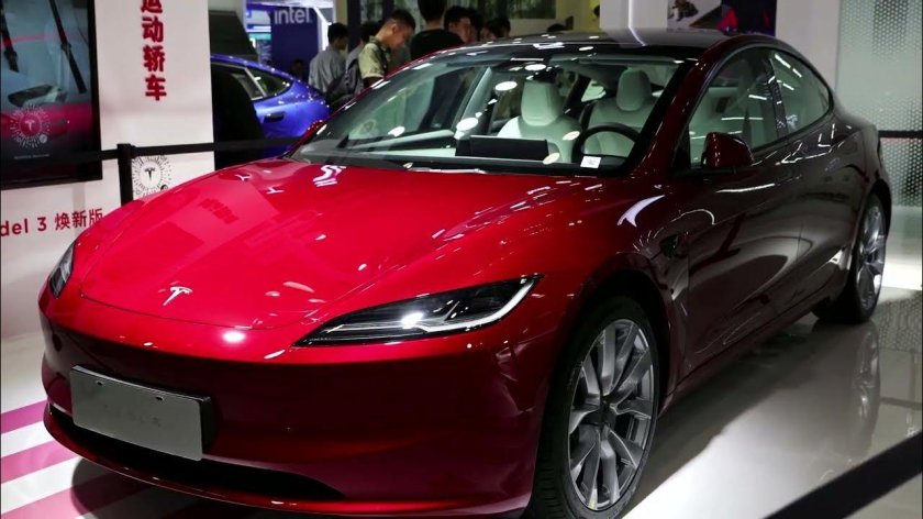 Тесла седан модель 3