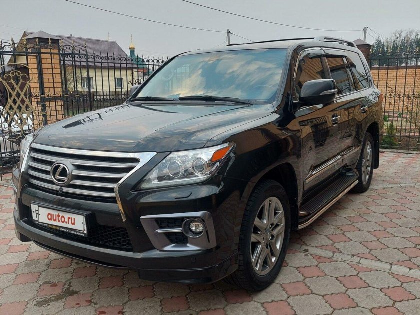 Lexus LX 570 2014